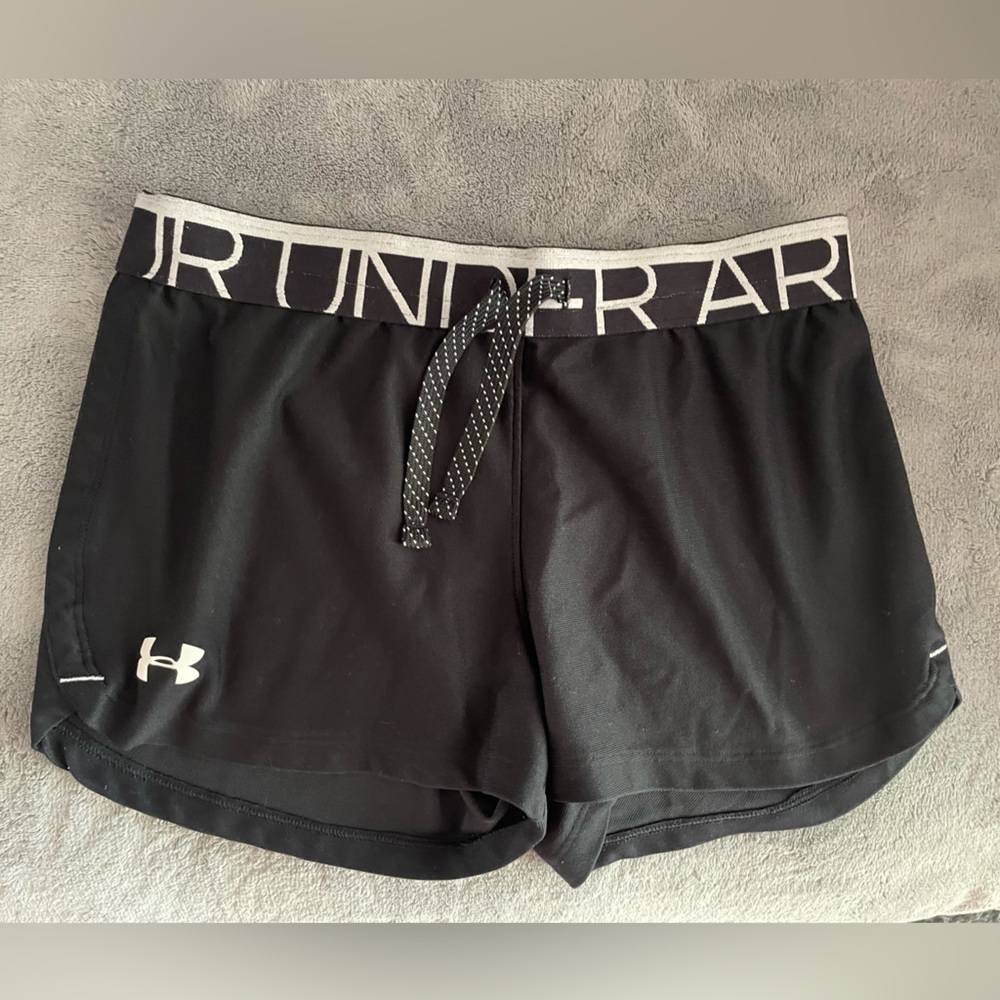 Black under armour shorts